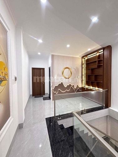 Chính chủ bán nhà mới xây - hẻm Đoàn Nguyễn Tuấn, Bình Chánh