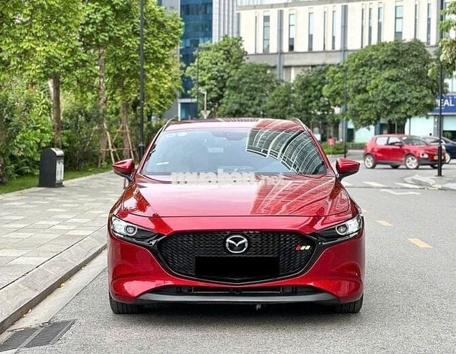 Mazda 3 sport luxury