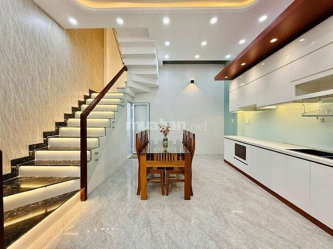 Bán gấp nhà HXH Nơ Trang Long, Bình Thạnh, nhiều tiện ích giá 3 tỷ 900
