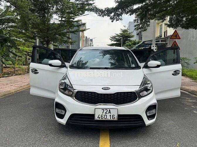 Kia Rondo sản xuất 2017