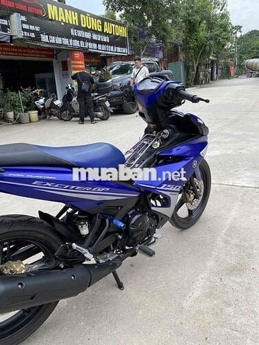 Yamaha Ẽciter150 chính chut xe đẹp máy zin 100%