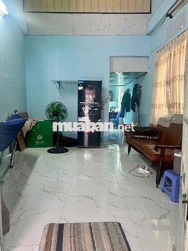 Cho thuê nhà nguyên căn 45m, hẻm thông 2pn Phạm Hữu Lầu