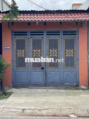 Cho thuê nhà ĐỊNH HOÀ GẦN THÀNH PHỐ MỚI BÌNH DƯƠNG .  Có sân vườn rộng