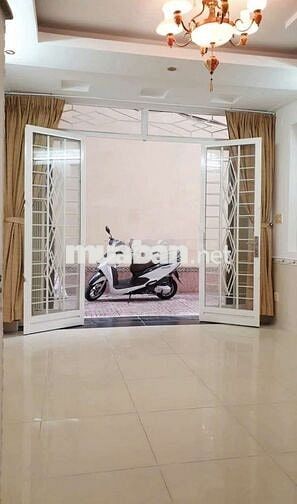 Cho thuê nhà nc 1 trệt 3 lầu có st - Nguyễn Đình Chính PN