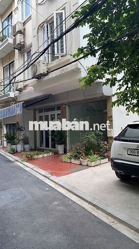 Nhà ở, ô tô đỗ cửa, 5 tầng - 3 phòng ngủ cách đường Nguyễn Văn Cừ 50m