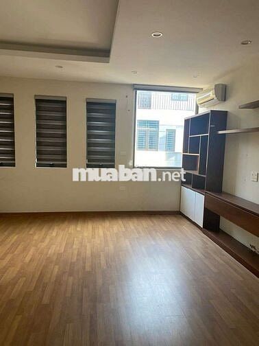 CHO THUÊ NHÀ LIỀN KỀ RICE CITY SÔNG HỒNG, LONG BIÊN - 325m2-Vỉa hè Ôtô