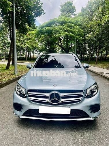 Mercedes Benz GLC 300 4Matic 2016 - chỉ 799tr