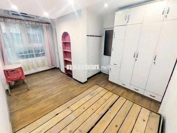 Chính chủ cho thuê nhà khu vực Ngã tư sở