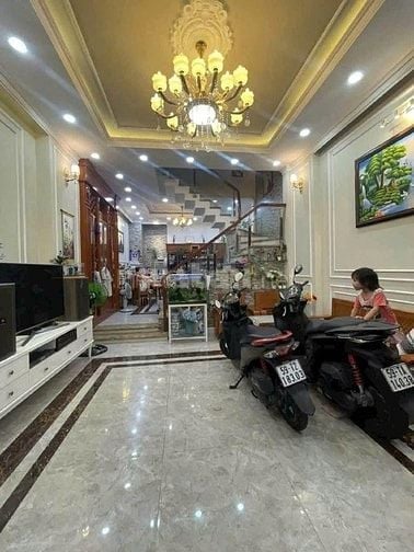 BÁN 2 TUẦN ĐẦU GIÁ 5TỶ  KV TRUNG TÂM GIAO THÔNG THUẬN LỢI GIÁP Q3- Q1