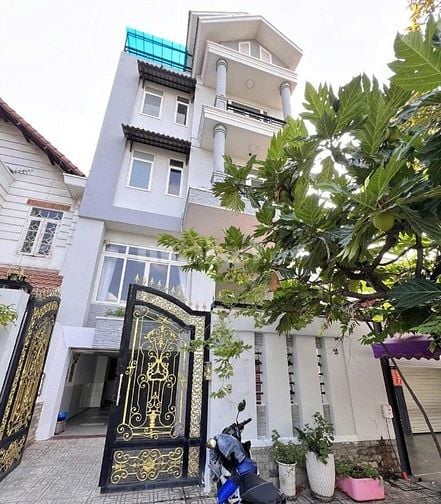 Cho thuê biệt thự 123A Hồng Hà, Phường 9, Quận Phú Nhuận 