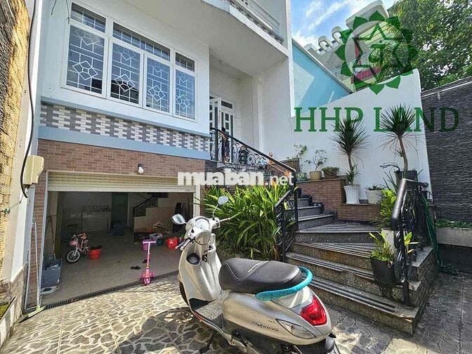Cho thuê nhà đẹp 1T2L p. Trung Dũng, hẻm oto thông