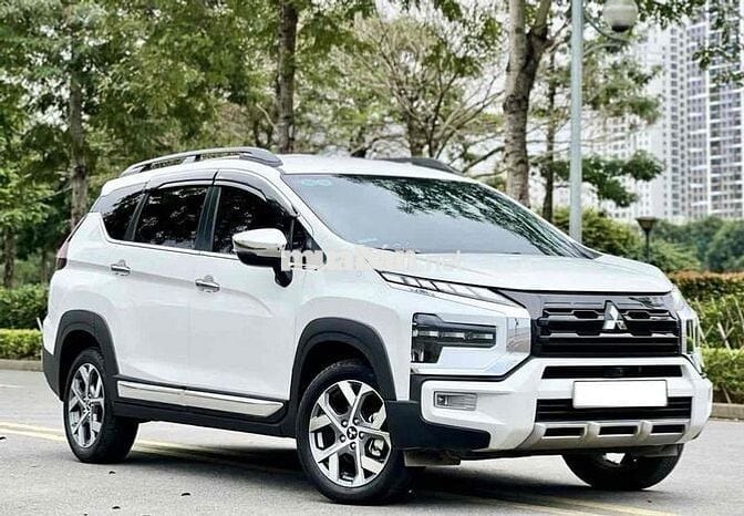 Mitsubishi Xpander Cross 2025 - 6400 km