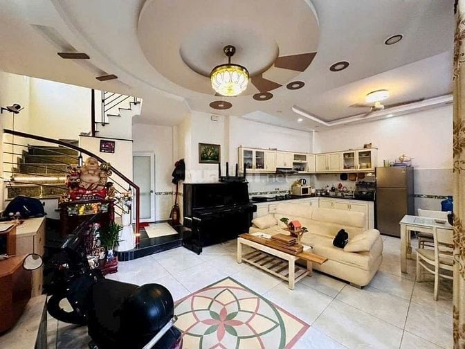 SIÊU HOT! NHÀ TỐT GIÁ MÊM-GIÁ 2,98 TỶ-GẦN ĐẠI HỌC VĂN HIẾN-GỌI NGAY!