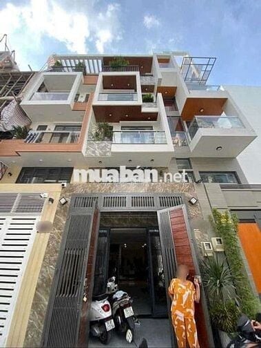NHÀ PHỐ LIỀN KỀ 1 SẸC KHU ĐÁNG SỐNG NGUYỄN TƯ GIẢN 5PN 6WC OTO VÔ NHÀ