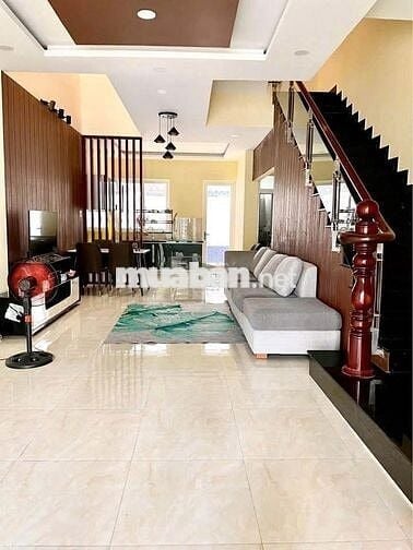 CHO THUÊ NHÀ 3 PHÒNG NGỦ FULL NỘI THẤT KĐT MỸ GIA GÓI 2 GIÁ 16 TRIỆU