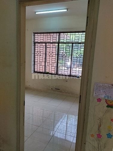 Cho thuê Nhà nguyên căn mặt tiền Q12, cách chợ An Sương 100m, chỉ 6tr/