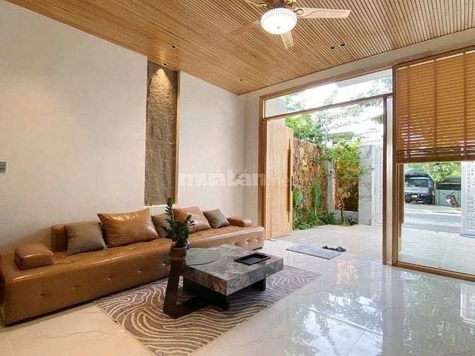 CẦN BÁN NHÀ VIP HIỆN ĐẠI THÔNG TRỤC- GẦN CẦU HÒA XUÂN VÀ NGUYỄN TRI PH