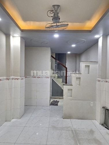 CHO THUÊ NHÀ HẺM BG ĐƯỜNG BẠCH VÂN, Q5 - DT 3×8M