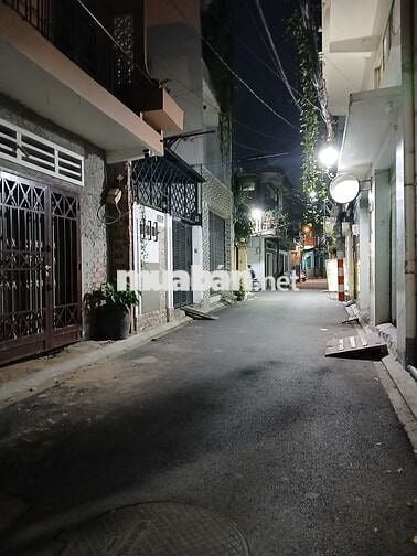 Nhà 6m x 7m, 2 tầng, hẻm nhựa 6m Võ Thành Trang (ngay Bảy Hiền)