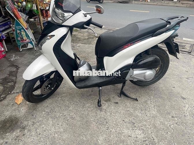 Kẹt tiền bán gấp
