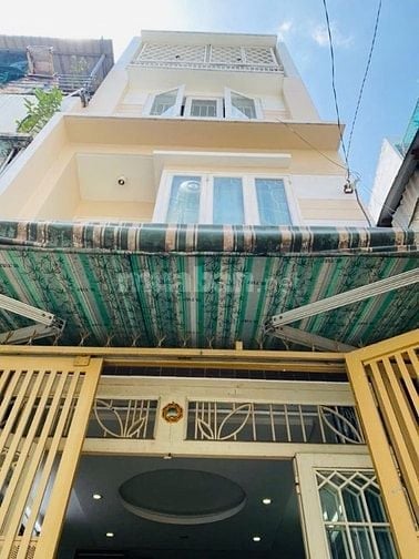 Nhà Bán Trường Sa sát mặt tiền ngay Phố Ẩm Thực Phan Xích Long - 4 Tần