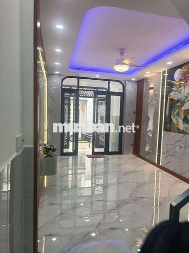 NHÀ MỚI NGAY CHỢ THIẾC -- Q12 -- 45M2 -- 4T200