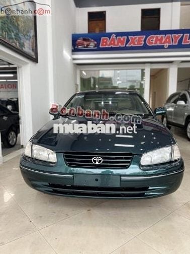Toyota Camry GLi 2.2 2001