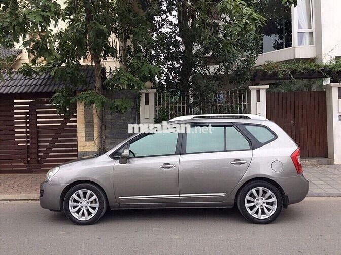 Kia Carens 2011 SXAT - 100000 km