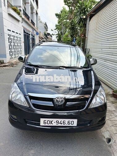 Toyota Innova 2006 G .97.000km