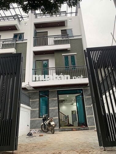 🏡 NHÀ ĐÔNG LA ĐẠI THÀNH– 4,95 TỶ - XÂY ĐỘC LẬP 68M Ô TÔ ĐỖ CỬA