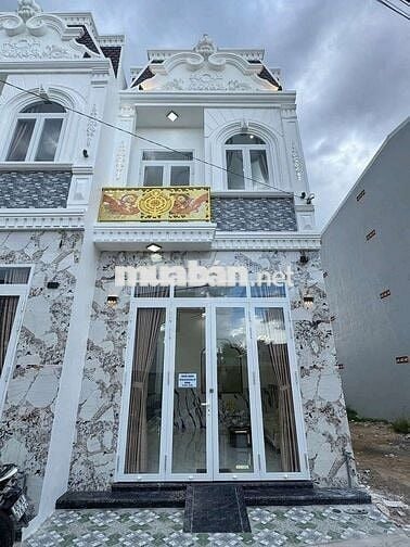 NHÀ MỚI XÂY TRUNG TÂM TP. CẦN THƠ