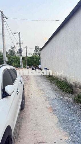 BÁN ĐẤT THỔ CƯ MẶT TIỀN KINH,VUÔNG VỨC GIÁ RẺ.