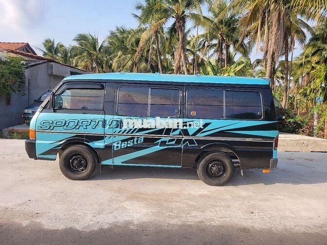 Kia 9 chổ máy dầu