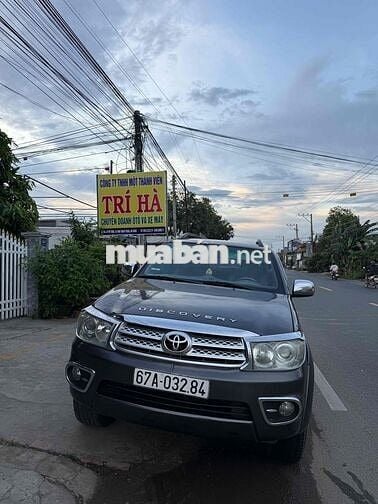 Toyota Fortuner 2009 2.5G - 200000 km