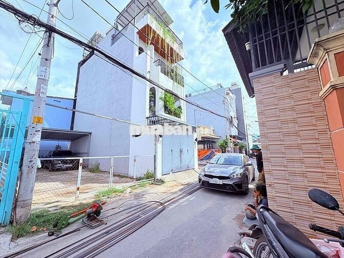 LÔ ĐẤT CHỈ 48TRIỆU/M2 - ĐƯỜNG 11 - P. TRƯỜNG THỌ - 242.4M2 - NGANG 6M