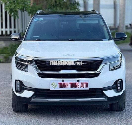 Kia Seltos 2022 Premium 1.6 AT - 17000 km
