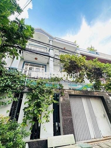 Biệt thự sầm uất kinh doanh đủ ngành nghề