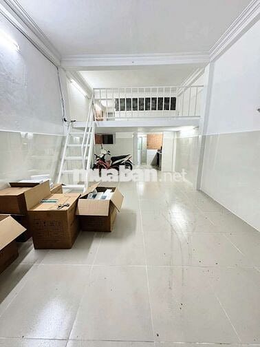 Nhà cho thuê Âu Cơ. Quân Tân Bình. 1pn, 1wc. Dtsd 60m2