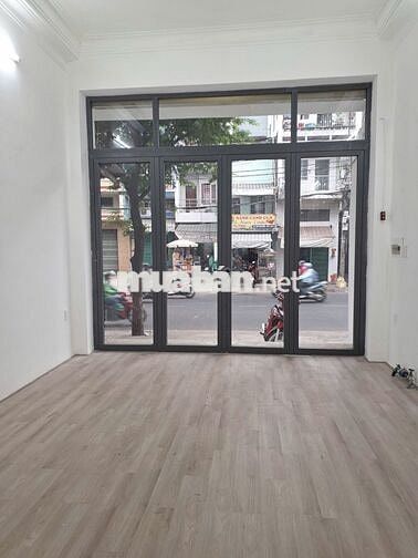 3/2 Tôn Thất Hiệp Q11, (4.2x14m 3L 6PN)- 25Tr