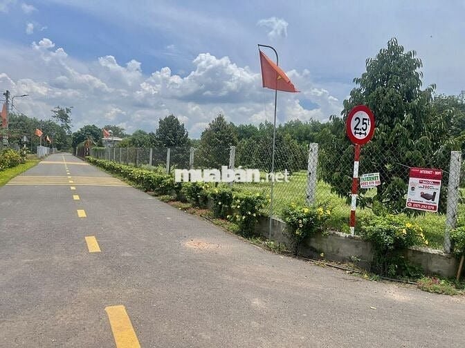 Bán Ngộp Đất Sào 2329m2_ Giá chỉ 980 triệu, Đất thuộc TP HCM mới