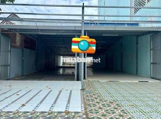 Chủ kẹt tiền bán đất tặng căn nhà xưởng kiot cho thuê giá 700 triệu