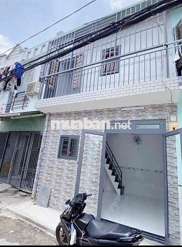 Nhà 1 trệt 1 lầu ngay hương lộ 80