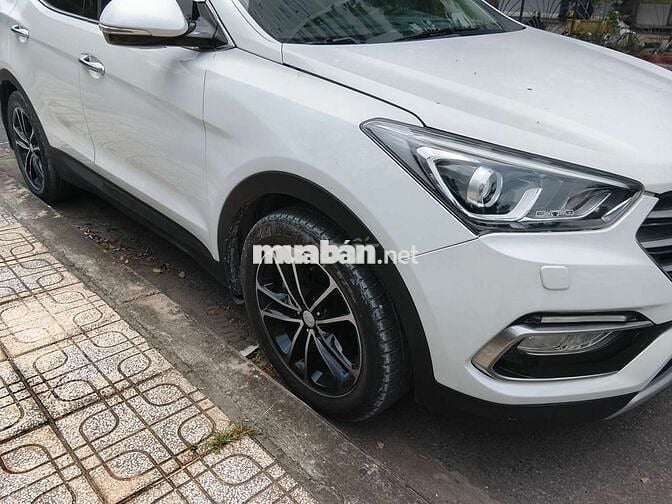 Bán xe 2016 2.4L 4WD - 110000 km