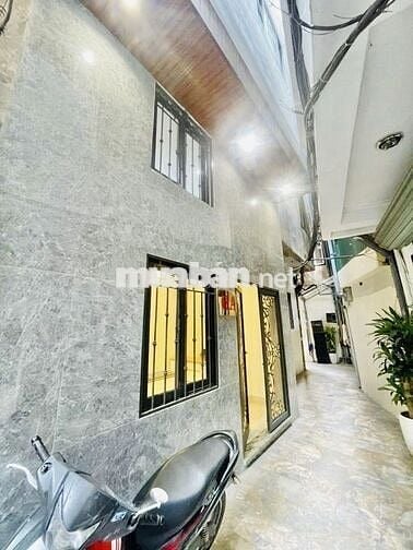 Hồng Mai - Nhà mới ,ngõ nông - 25m2 - 3ty2