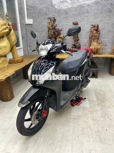 👉Honda Vision chính chủ bstp máy zin êm thì thầm