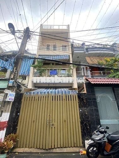 Nhà hẻm xe tải tránh nhau, giá bán chỉ 8 tỷ 8, diện tích sd 285m2