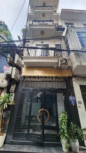 Cho thuê nhà đẹp Vĩnh Phúc, Ba Đình ( sát đường Bưởi ) 40m2 x 5 tầng, 