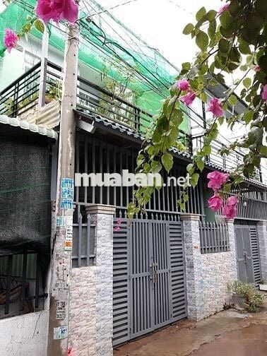 🔥 Bán Gấp Nhà 1 Trệt 1 Lầu – Đường Xe Ô Tô, Giá Tốt!