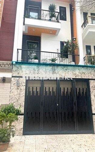 🔥🔥Nhà 4 Lầu, 4PN, 5WC, Đường Phan Văn Trị, P11, Bình Thạnh