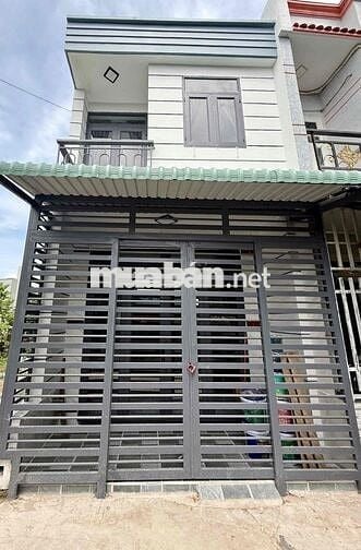 Nhà HÓC MÔN 40m giá 455tr sau lưng chợ Nhị Xuân HÓC MÔN bao sang tên